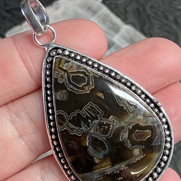 Stick Agate Pendant Stone Crystal Jewelry - Picture 4 of 8